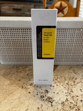 COSRX Advanced Snail 96 Mucin Power Essence — White & Yellow
